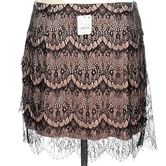 Free People Zoey Lace Mini Skirt Women’s 12 Black Blush Whimsygoth Romantic NEW - Picture 3 of 7